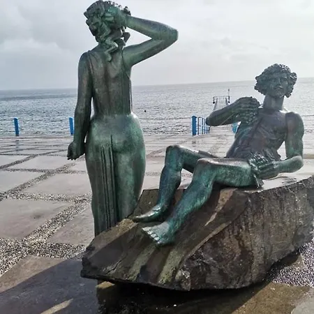 아파트 Morena House